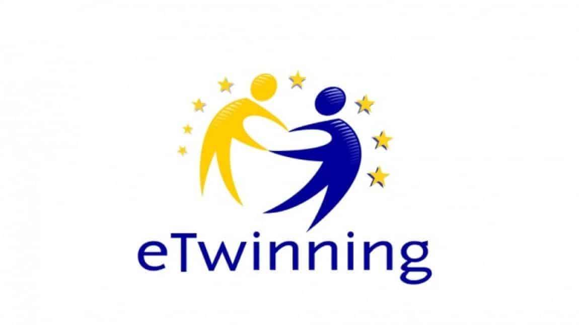 E-twinning Proje Logosu Seçimi Sonuçları: